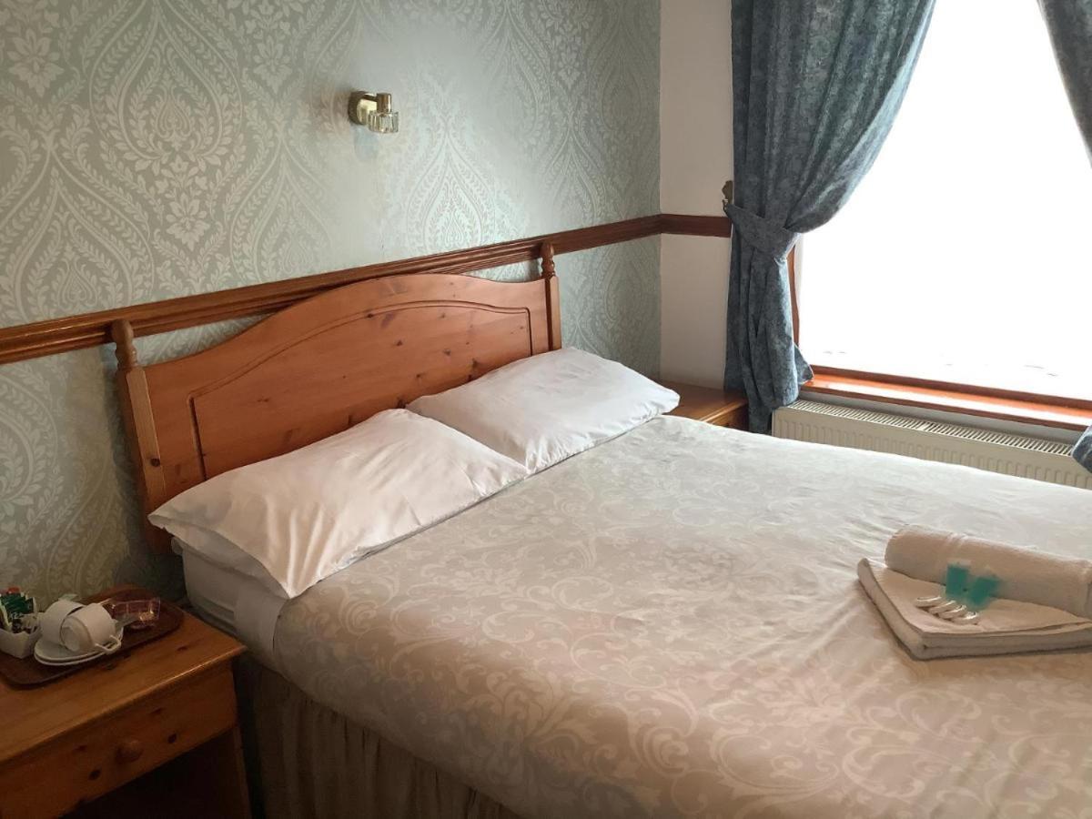 Dover'S Restover Guest House Екстер'єр фото
