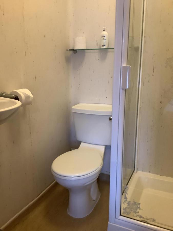 Dover'S Restover Guest House Екстер'єр фото